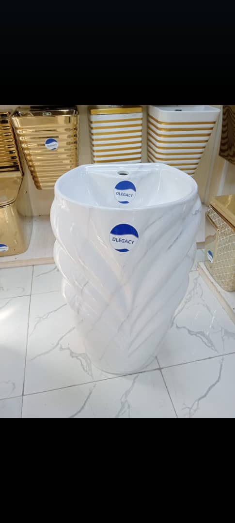 D-Legacy Luxury Wash Hand Basin